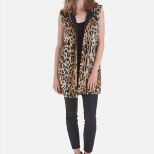 Love Token faux fur leopard vest